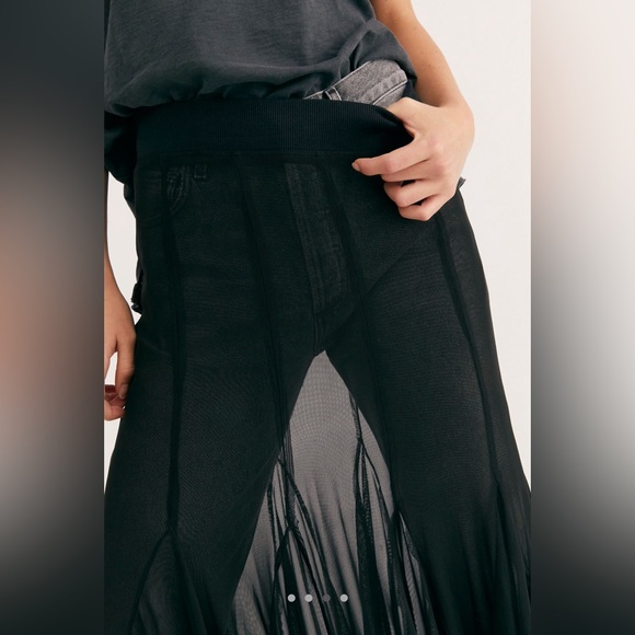 Free People Godet Girl Mesh 1/2 Slip Sheer Maxi Skirt in Black NWOT - Picture 3 of 5